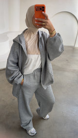 ESSENTIAL OVERSIZED ZIP HOODIE- GRAY