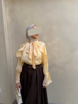 RUFFLE BLOUSE YELLOW