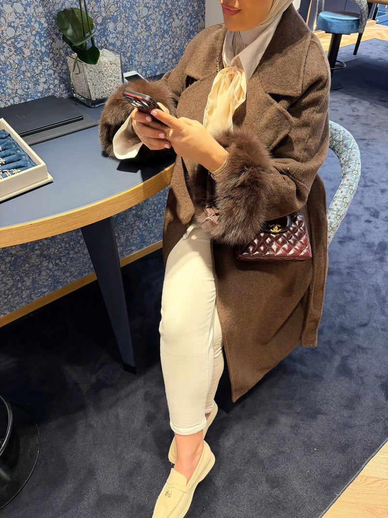 WOOL COAT WITH FUR SLEEVES BROWN