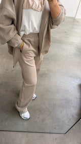 ESSENTIAL OVERSIZED PANTS- BEIGE