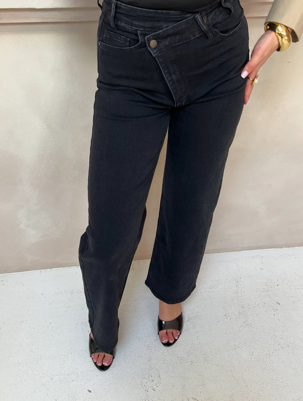 LOUNA JEANS BLACK