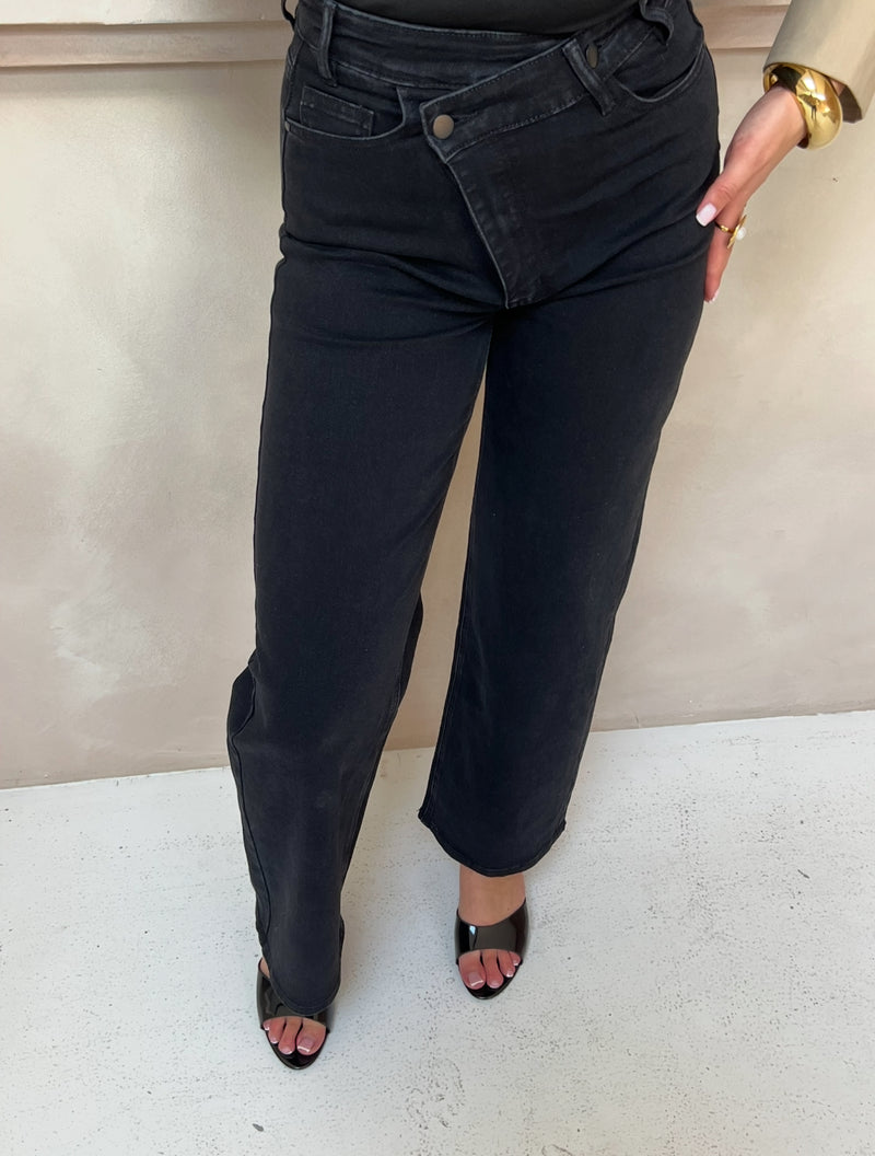 LOUNA JEANS BLACK