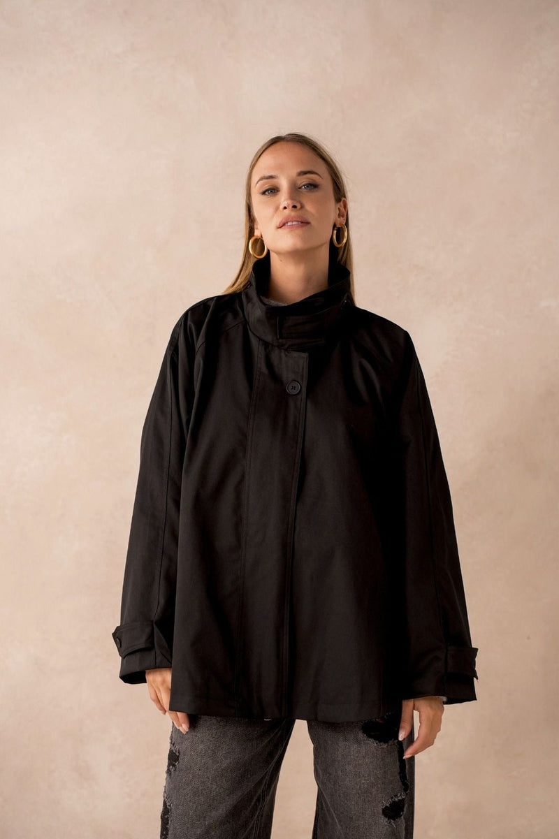 SHORT TRENCH COAT BLACK