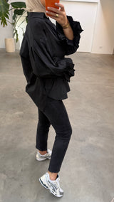 Elara ruffle blouse black