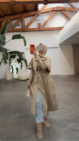 CAPE TRENCHCOAT BEIGE