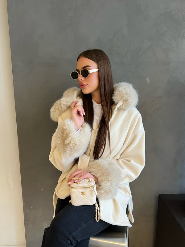 FAUX FUR JACKET BEIGE