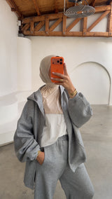 ESSENTIAL OVERSIZED ZIP HOODIE- GRAY