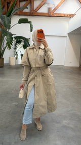 CAPE TRENCHCOAT BEIGE